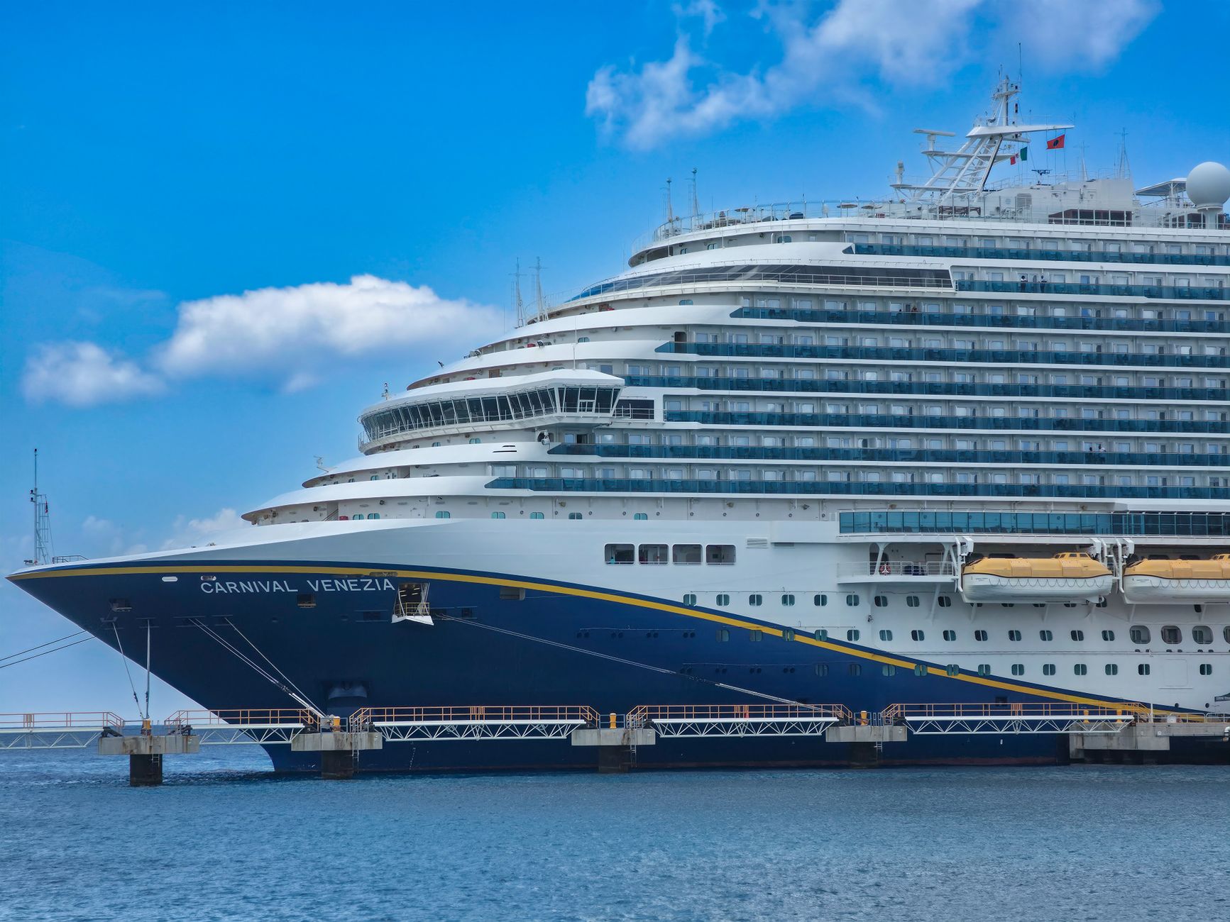 Carnival cruise ship incident